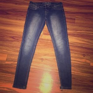 Rue21 skinny style blue jeans